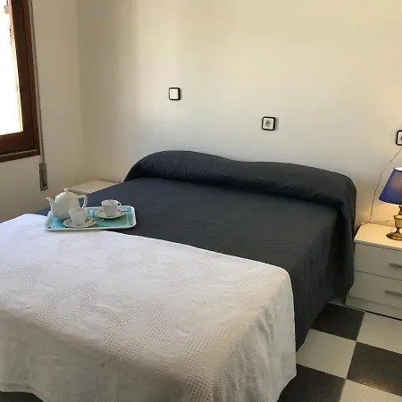 Meddays Lagun Etxea